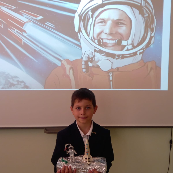 День космонавтики